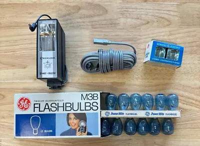 Lot Of 3 Miscellaneous Camera Parts - Flash And Flashbulbs • $19.99