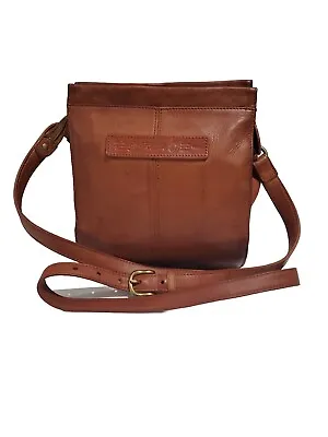 Vintage Fossil Tan 100% Leather Crossbody Bag/Purse/Handbag/Rare. EUC  • $29.99