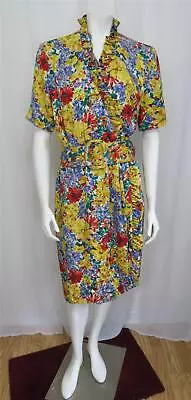 Oscar De La Renta Beautiful Floral Silk Wrap Dress Size M • $149