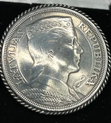 BROOCH 1931 LATVIA W Female Headwear 5 Lati LARGE Vintage Silver European Coin • $95