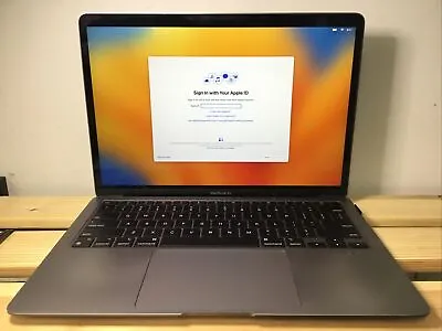 2020 MacBook Air 13  M1 256GB DRIVE 8GB RAM A2337 (LDP-A0115) • $480