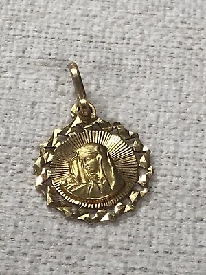 18ct Solid Gold St Mary Virgin Pendant Beautiful • £165