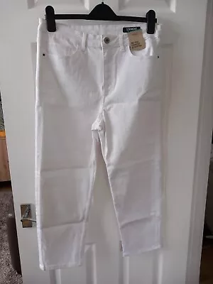 Marks And Spencer Ladies White Crop Jeans Size 14 • £0.99