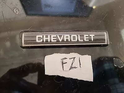 Vintage 1980s Chevy S10 / Blazer Truck Dash / Glove Box Emblem Oem Gm Bin Fz1 • $23.99