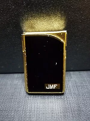 Vintage Win Alfie P-800 Lighter Japan Gold Black  • $9.95