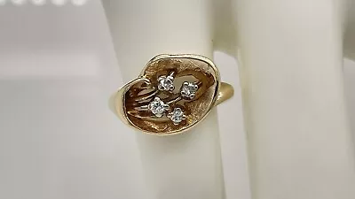 Vintage 14k Yellow Gold Floral Inspired .07 Ct Tw Diamond Ring Sz 4 1/4 - 3.1 Gr • $225