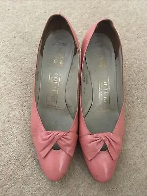 £18 • Buy Vintage 1960s Lilley & Skinner Couture Pink Shoes Size 8