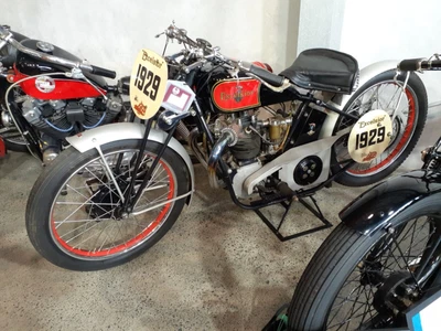 Excelsior 250cc JAP OHV Motorcycle 1929 • $23000