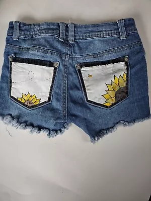 Rue 21 Distressed Cut-off Shorts Sunflower Pockets Women's Sz 0 #593 • $5.99