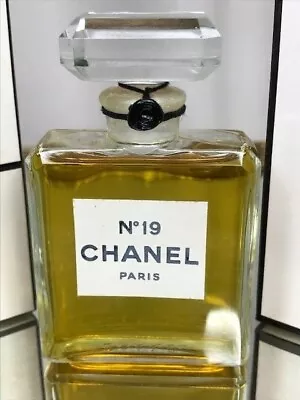 £365.04 • Buy Chanel No 19 Extrait P.M. (28 Ml). Ultra Rare Edition 1970s. Sealed Bottle.