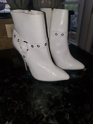 80's Vintage White Stiletto Boots • $10