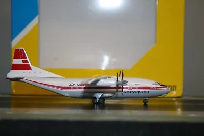 Kum Model 1:200 Aeroflot Antonov An-12 CCCP-12995 Plastic Resin Model Plane • $127.14