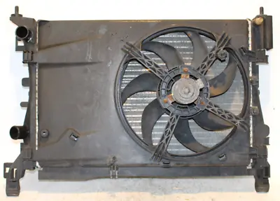 Vauxhall Corsa D 1.2 Petrol (2006-11)  - Radiator And Fan - GM 55701408 (Vox 89) • £39.99