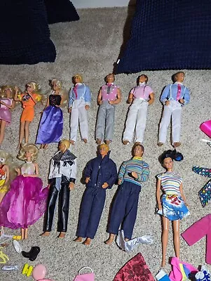 USED VINTAGE 1990s Mattel 23 BARBIE & KEN DOLLS HUGE LOT CLOTHES ACC. BOXES • $100