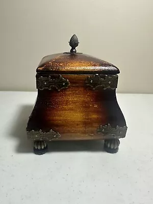 Vintage Round Wooden Trinket Box • $14.99