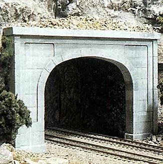 Woodland Scenics N Scale Portal Double Concrete (2) | Bn | 1156 • $13.79