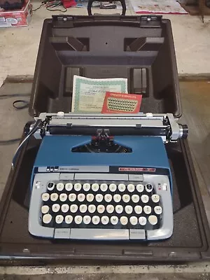 Vintage Smith Corona Classic 12 Portable Typewriter-W/Case-Works Near Mint Blue • $175