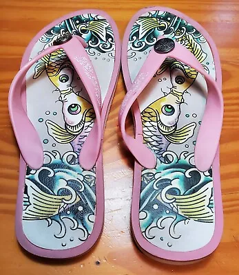  ED HARDY US 9 Sandals Pink White Fish Pisces Thongs Flip Flops SHOES Preowned • $17