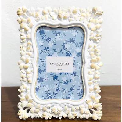 NWT: Laura Ashley - White + Gold Accents Floral Photo Frame (fits A 4x6 Photo) • £21.23