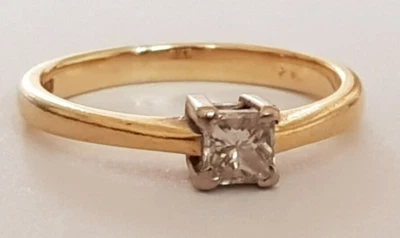 £265 • Buy 18ct Gold Princess-cut Diamond Solitaire Ring, 0.30ct, Size J