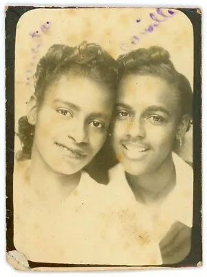 Two Girls Vintage Black & White Old Photo Booth Arcade Style Photobooth Women 49 • $19.95