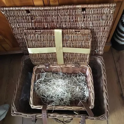 £49.99 • Buy 2 Hampers 1Large Vintage Wicker Basket  UnderBed Kitchen Store Collection Purley