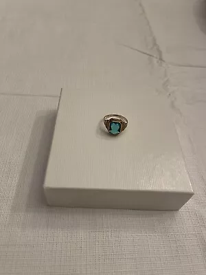 Vintage 10k Yellow Gold Blue Zircon Ring Size 6.25 • $125