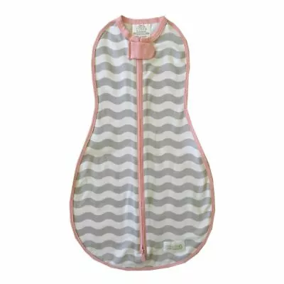 $20.50 • Buy Woombie 5-13 Lbs 0 - 3 Month Swaddle Original Waves Girls Newborn Gray Pink NEW