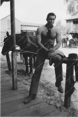 $9.99 • Buy 8b20-17001 Shirtless Clint Walker On Set TV Cheyenne 8b20-17001