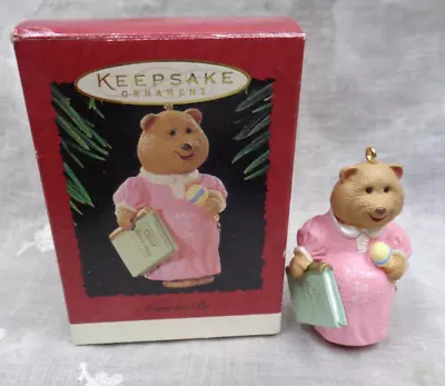 1995 HALLMARK Keepsake Christmas Ornament MOM-TO-BE QX5659 • $8.50