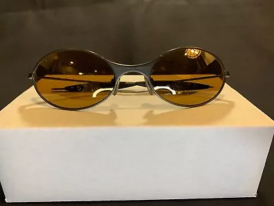 Oakley E Wire  Sunglasses Dark Frames Gold Lenses Gen 1 • $110