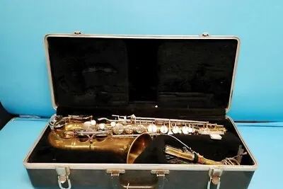 Selmer Bundy II Alto Saxophone With Case • $200