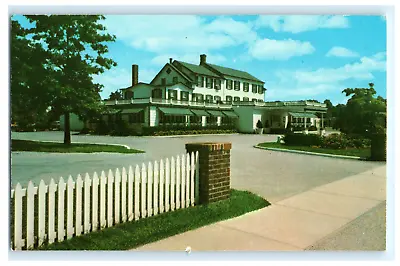 Postcard NY West Islip Long Island La Grange Inn Restaurant Montauk Hwy • $8.99