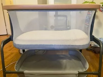 Maxi-Cosi Lora Bedside Bassinet - Essential Graphite Nursery Crib Portable • $20