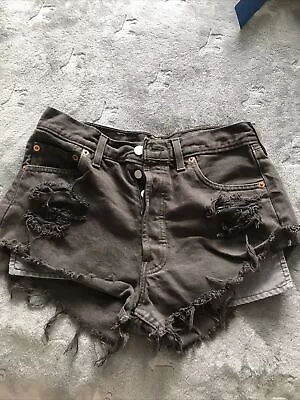 Levi’s Vintage 501 Hot Pant Denim Shorts Size 30 Waist • £0.99