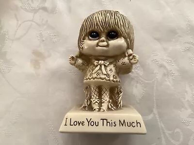 W&R Berries “I Love You This Much” Figurine #729 ~ 1975 • $15