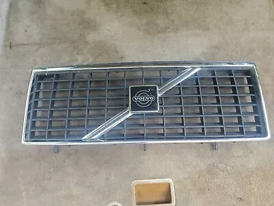 Volvo 240 Flat Nose Grille Pn 1247271 • $400