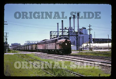 Orig 1973 Slide - Milwaukee Road MILW F7 Madison WI Wisconsin Railroad • $11.50