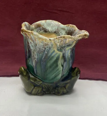 VINTAGE MAJOLICA CERAMIC CABBAGE Lily Pad WITH 3 FROGS HOLDING THE PLANTER UP • $22.50