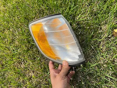 1993-1999 Mercedes-Benz W140 S320 S420 S500 S600 500SEL Turn SIGNAL LIGHT OEM RH • $74