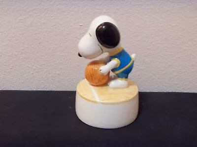 Vintage 70's Peanuts Snoopy Basketball Music Box-plays  Luck Be A Lady - Works • $98