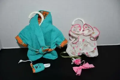 Muffy VanderBear 3 Outfits - Bathrobe Spring Jumper & Hoppy Sewing Lesson • $18.99