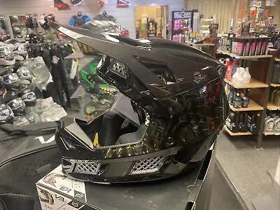 $599.95 • Buy Fox Racing V3 Helmet Medium Slait