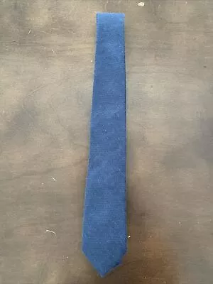 The Tie Bar Navy Blue Slim Tie • $9.48