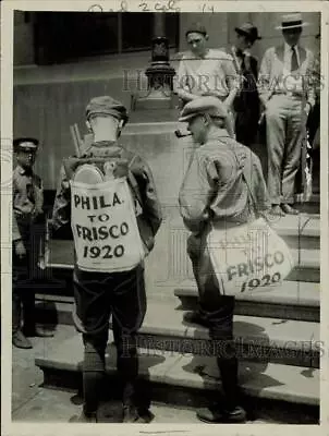 1920 Press Photo Norman MacLeod And Fred Solderhuck Before Hike In Philadelphia • $23.88