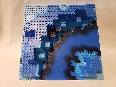 £25.95 • Buy Lego 6024 Neptune Discovery Lab Blue 3D Raised Base Plate Under Water Baseplate