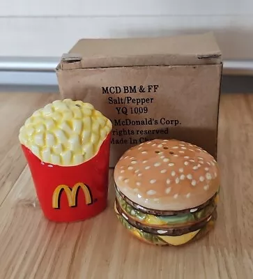 2010 McDonald's Big Mac & Fries Salt And Pepper Set YQ 1009 • $18.88