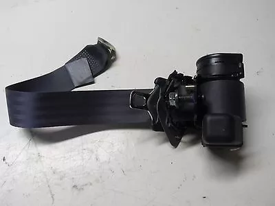 2000 01 02 03  Volvo S40  Seat Belt Seatbelt Assembly Rear Left Drivers Side • $28.88