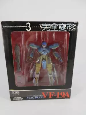 Yamato Macross VF-19A Game Color Version From Macross VF-X 2 - 1/72 Scale Figure • $59.99