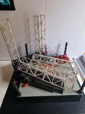 £4.95 • Buy Toy Biz '99 WCW Monday Night Nitro Arena Action Wrestling Ring Parts/restore 